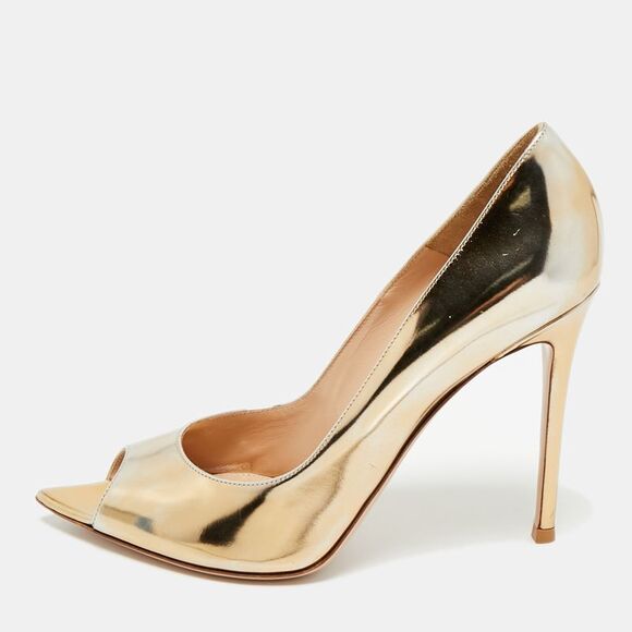 Gianvito Rossi Gold Leather Musa Pumps Size 41